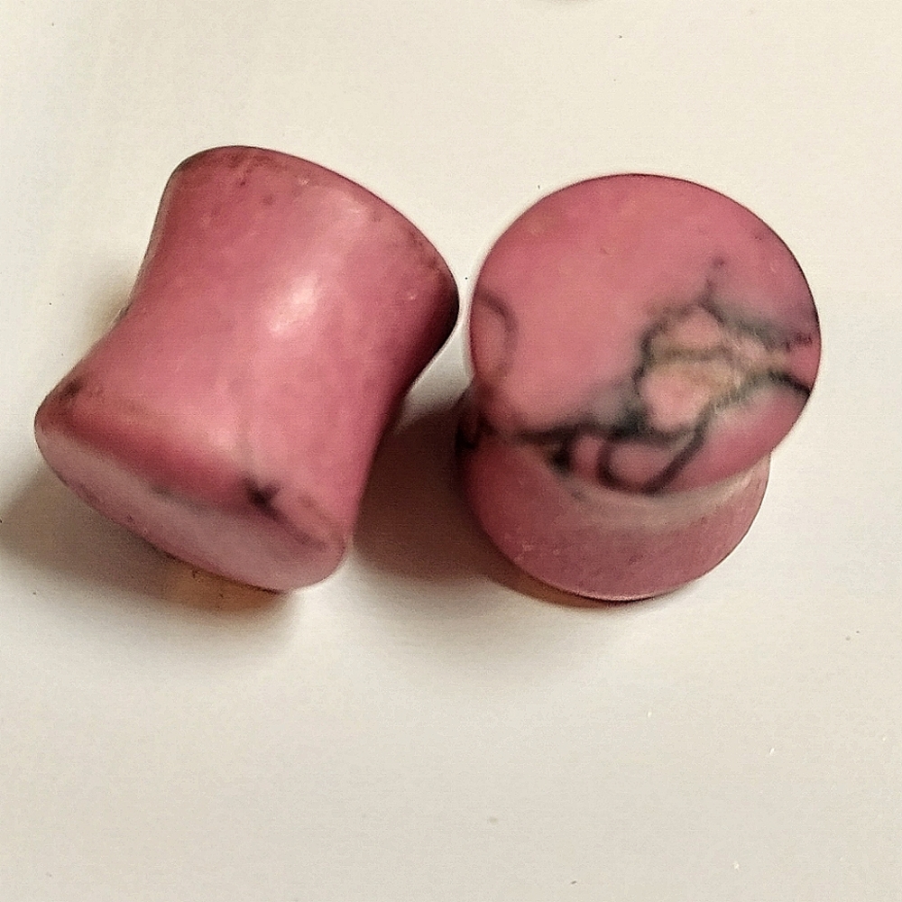 Size 00 Pink & Black Flared, Marbled Clay Gauges